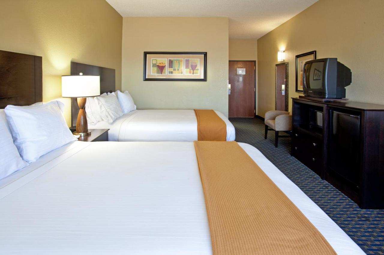Holiday Inn Express & Suites Phoenix/Chandler Exterior foto